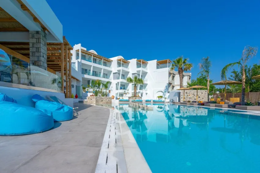 Kouros Home 3*-28