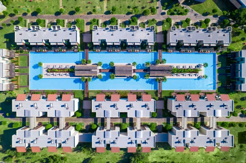 CONCORDE LUXURY RESORT & CASINO & CONVENTION & SPA  5*-20