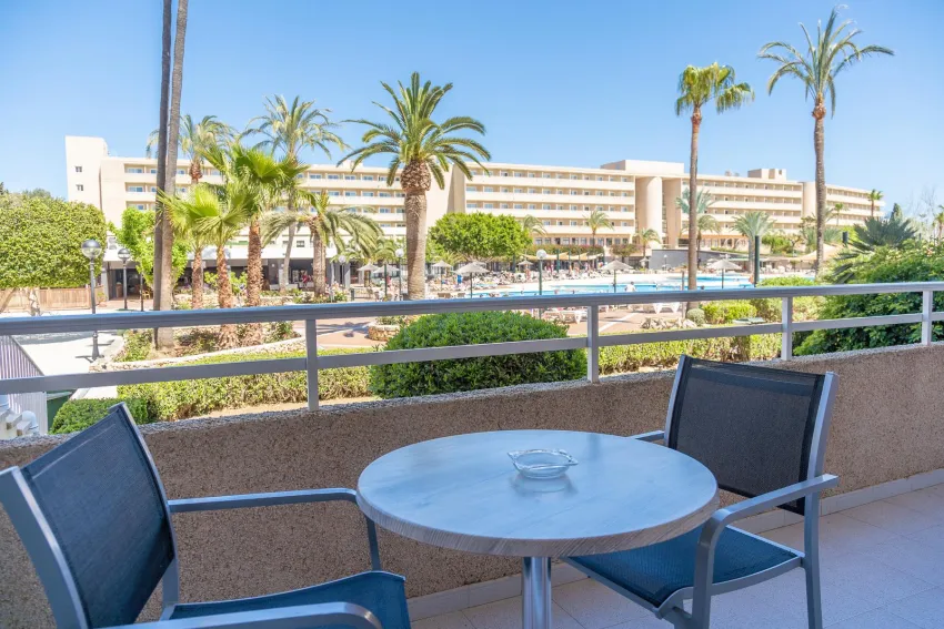 Club Cala Romani 3*-29