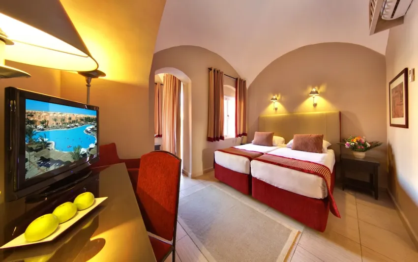 Jaz Makadi Oasis Resort & Club 5*-8