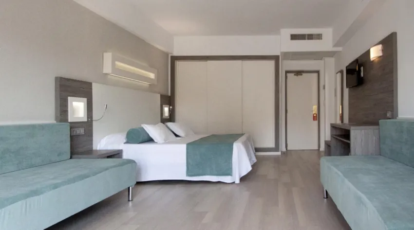 FERGUS Bermudas 4*-10