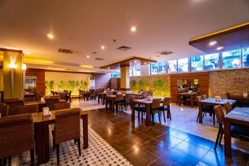 Ambassador Hotel 4*-19