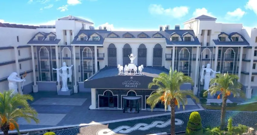 DREAM WORLD PALACE HOTEL  5*-13