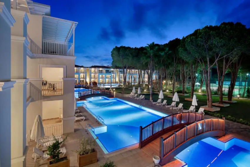 BELLIS DELUXE HOTEL SPECIAL ROOMS  5*-19