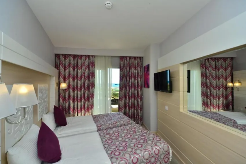 SUNMELIA BEACH RESORT HOTEL & SPA  5*-10