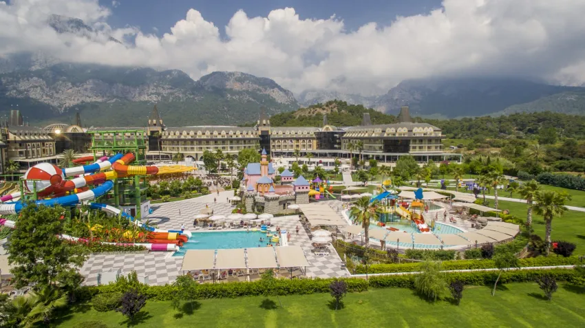 Crystal Prestige Elite Pearl Collection 5*-2