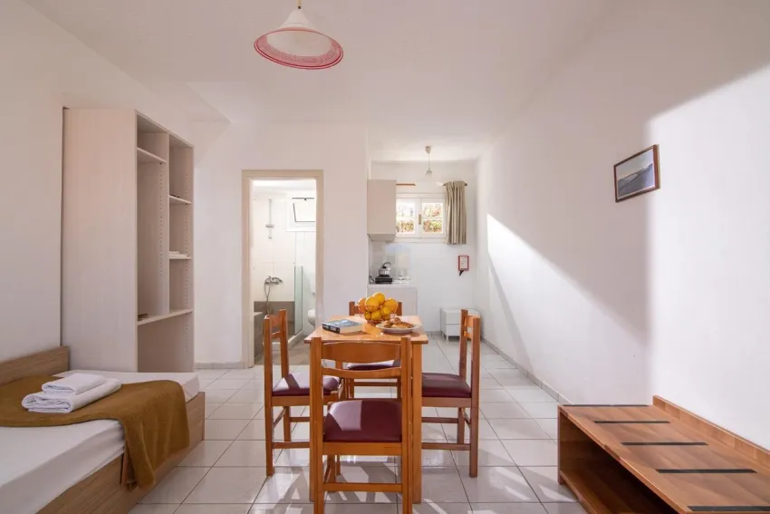 Golden Valentin 2*-13