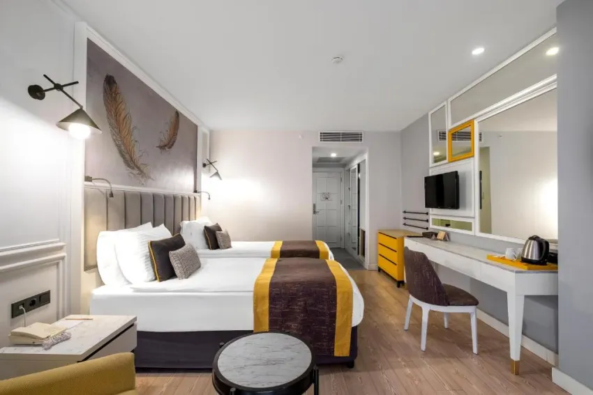 THE RAGA SIDE (ADULT ONLY 16+)  5*-24