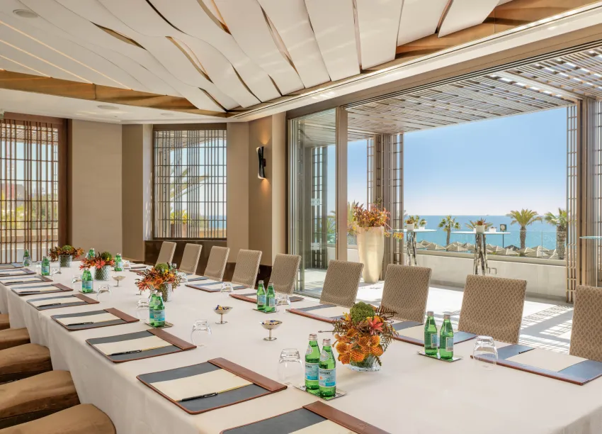 Four Seasons 5*-54
