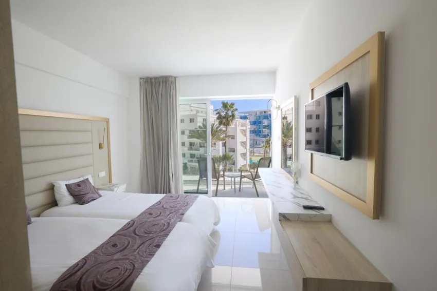 Tsokkos Beach Hotel 4*-24