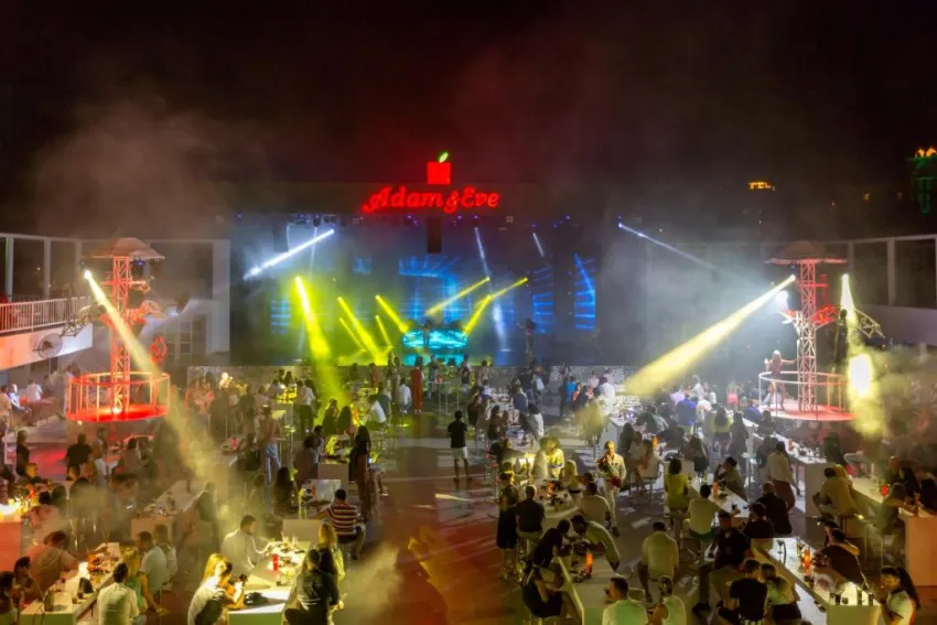 ADAM & EVE (ADULTS ONLY 16+)  5*-4