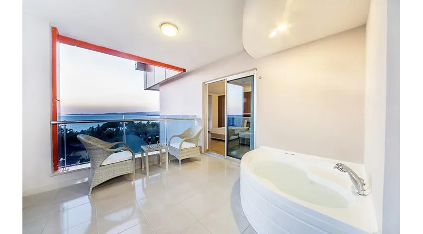 LONICERA RESORT SPA HOTEL  5*-9