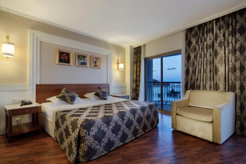 ALBA QUEEN HOTEL  5*-3