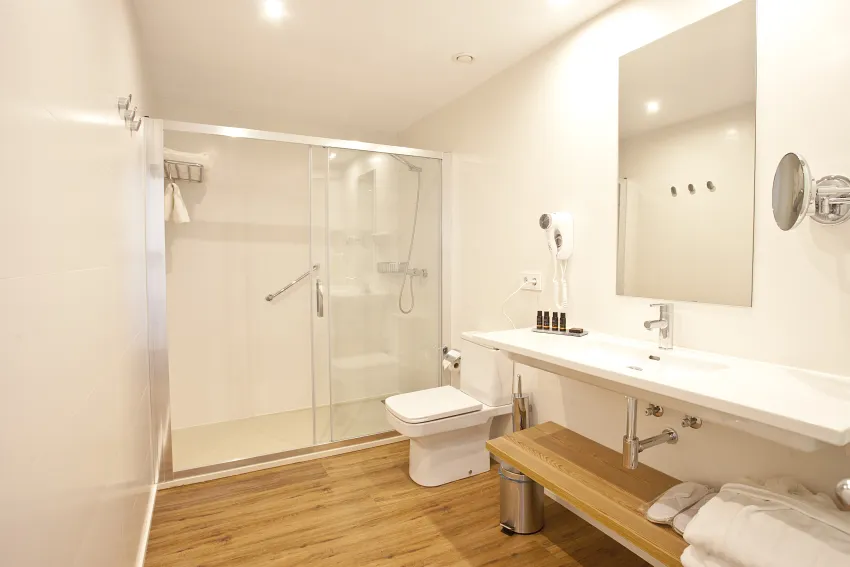 Ponent Mar App 4*-245