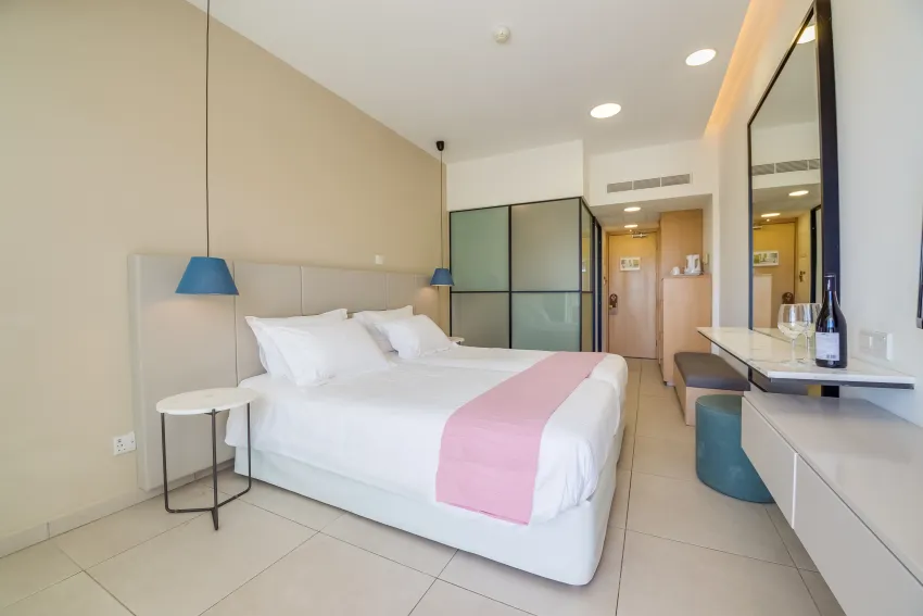 Napa Mermaid Hotel & Suites 4*-44