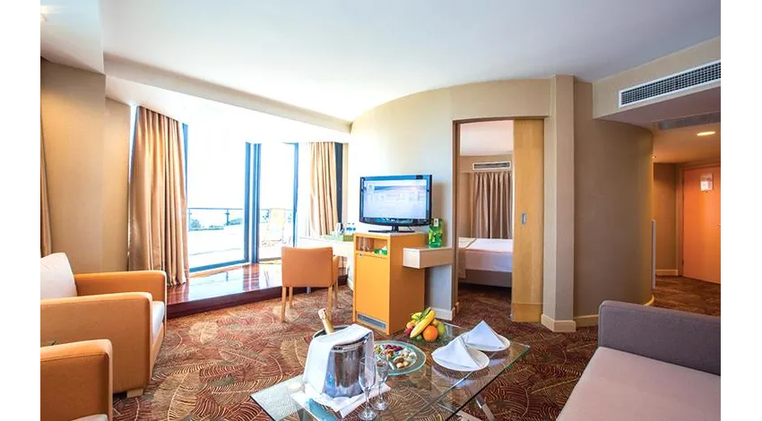 PALOMA SENCIA ( EX CORNELIA DELUXE RESORT)  5*-5