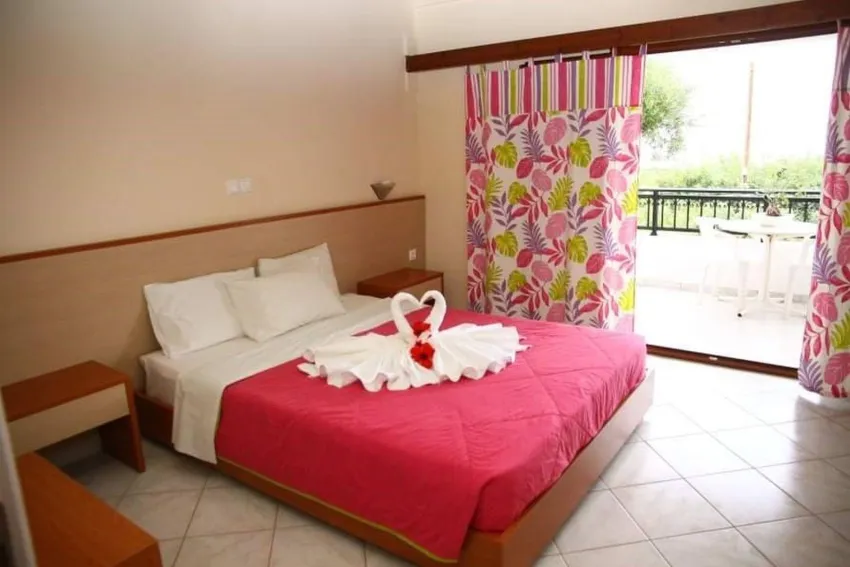 Sunrise Sissi Apartments by Checkin 3*-11