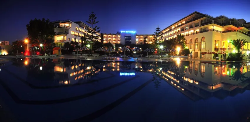 RIVIERA HOTEL 4*-1