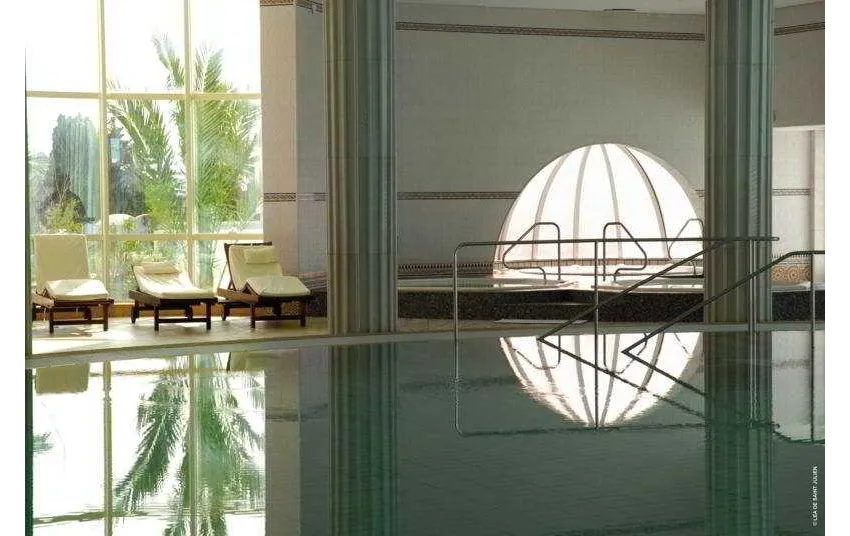 Nahrawess Hotel 4*-1