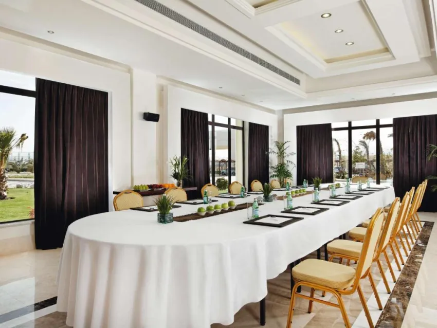 MOVENPICK WATERPARK RESORT & SPA SOMA BAY  5*-6