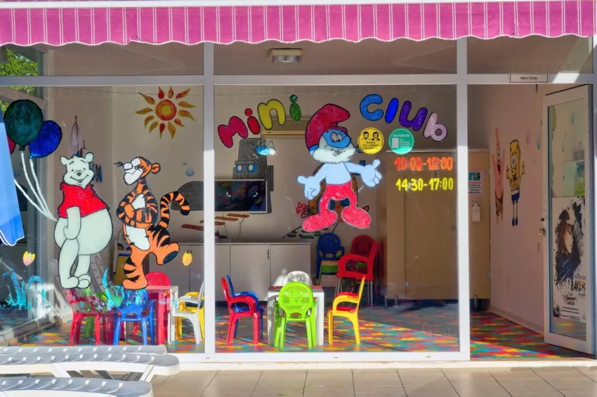 Blue Fish Hotel 4*-23