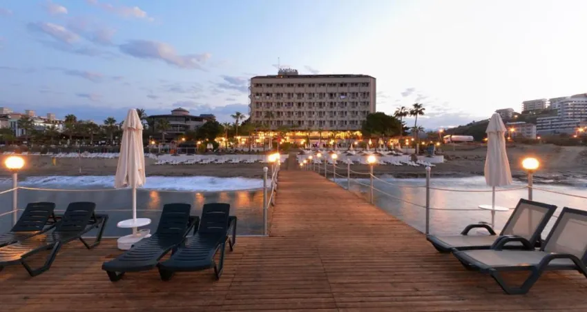 ANITAS HOTEL  4*-6
