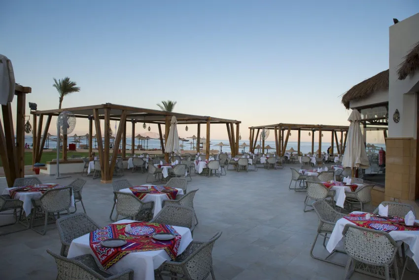 Amphoras Beach 4*-9