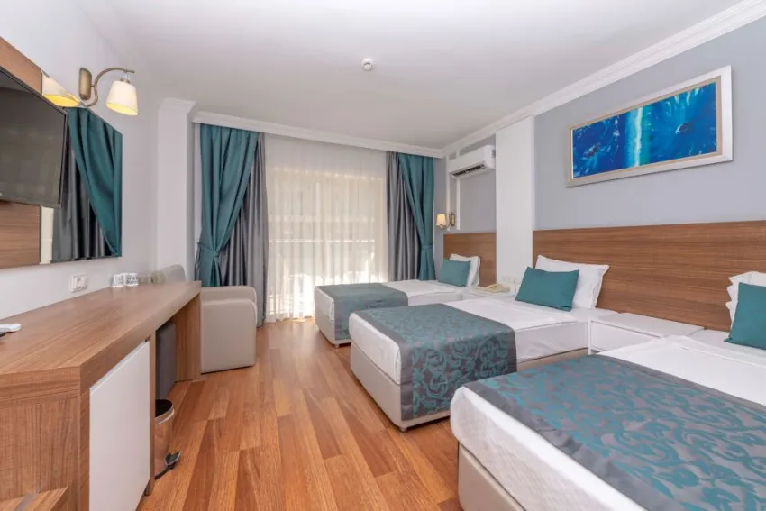 ARMAS BEACH HOTEL  4*-5