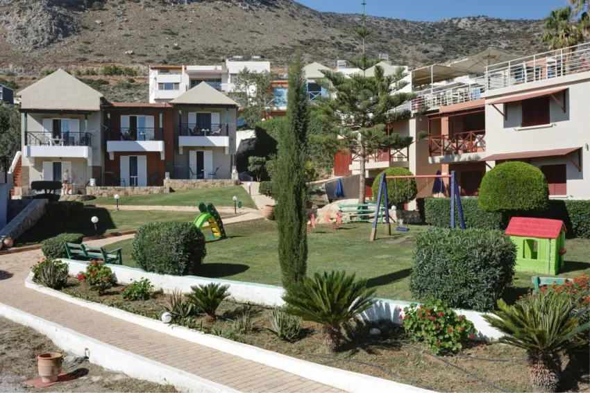 Piskopiano Village Apts 3*-26