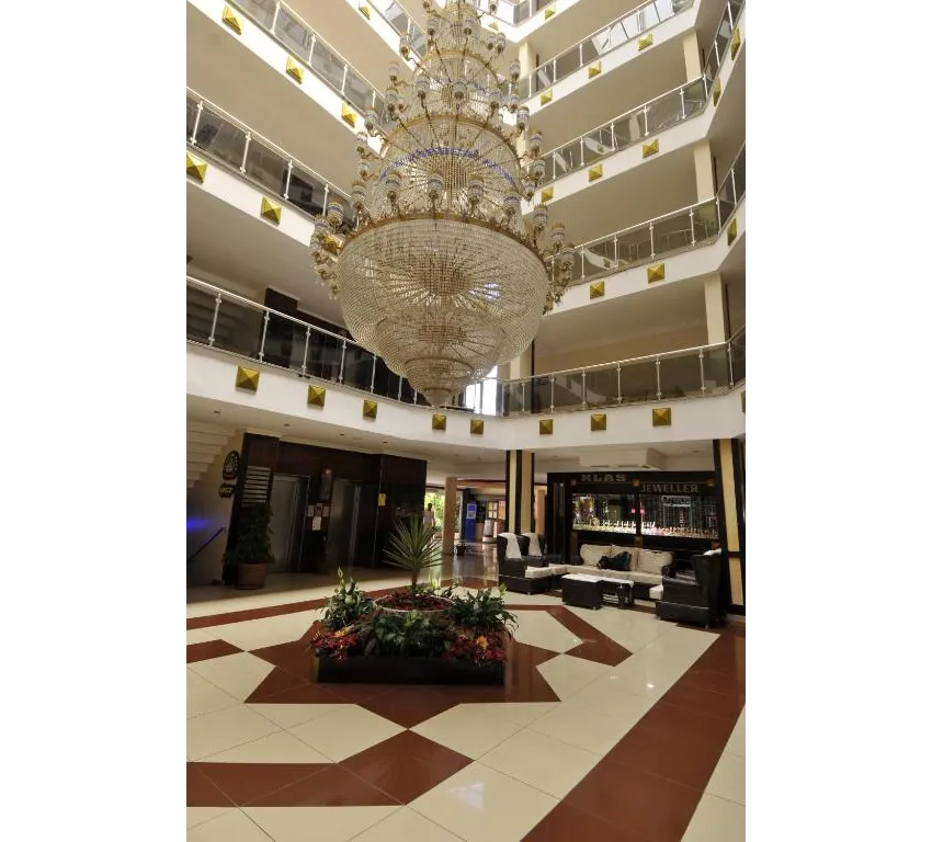 FIRST CLASS HOTEL  5*-25