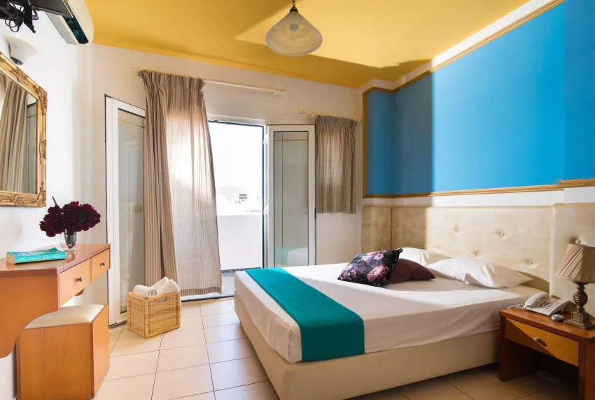 Yiannis Manos Resort Hotel 2*-15