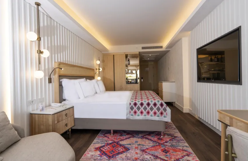 Lara Barut Collection 5*-9