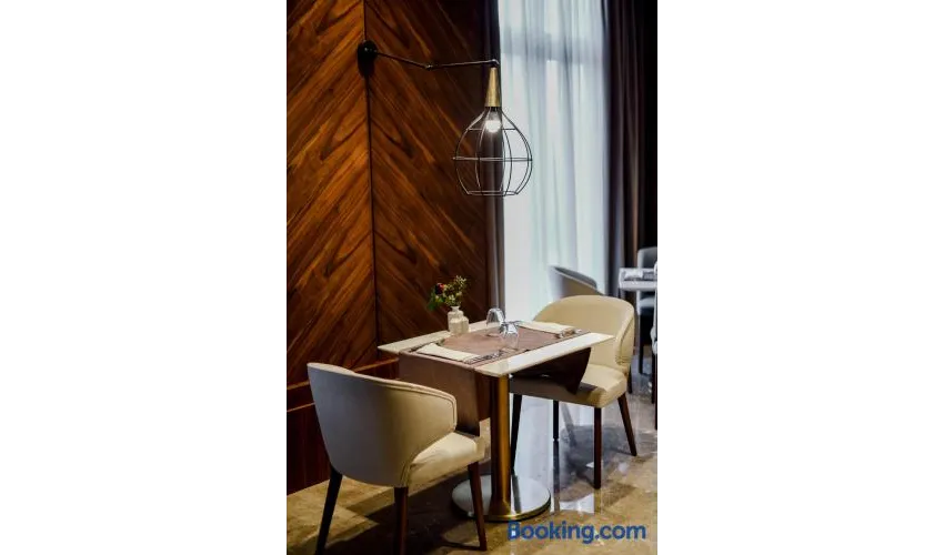 Rocks Hotel & Casino 5*-37