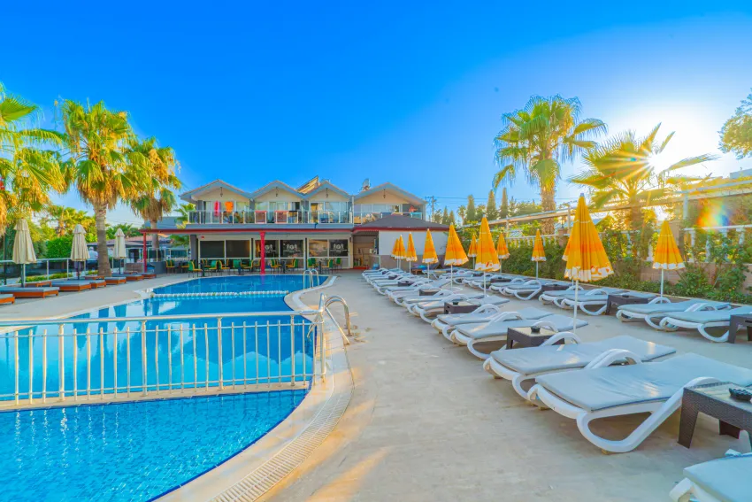 Sayanora Hotel 4*-65