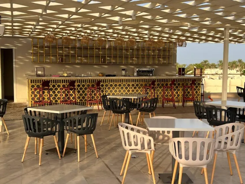 LONG BEACH RESORT  4*-92