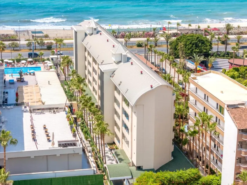 SUN HEAVEN QUEEN  4*-7