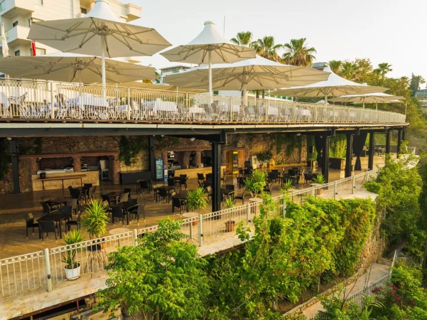 CLUB FALCON HOTEL  4*-14