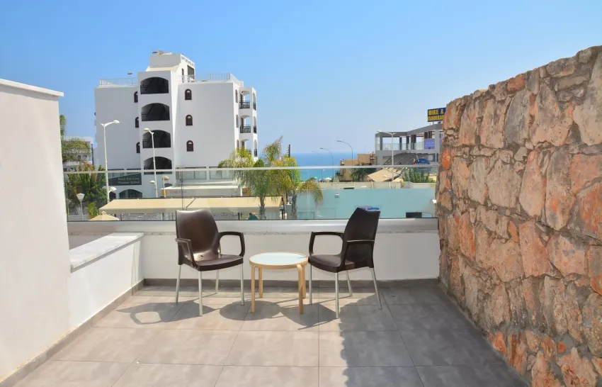 Melini Hotel  Suites 3*-13