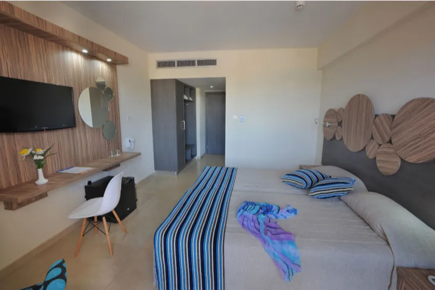 Nelia Beach Hotel 4*-27