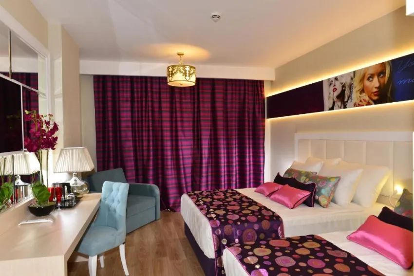 AZURA DELUXE RESORT & SPA HOTEL  5*-3