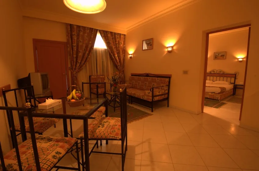 Le Pacha Hotel 4*-6