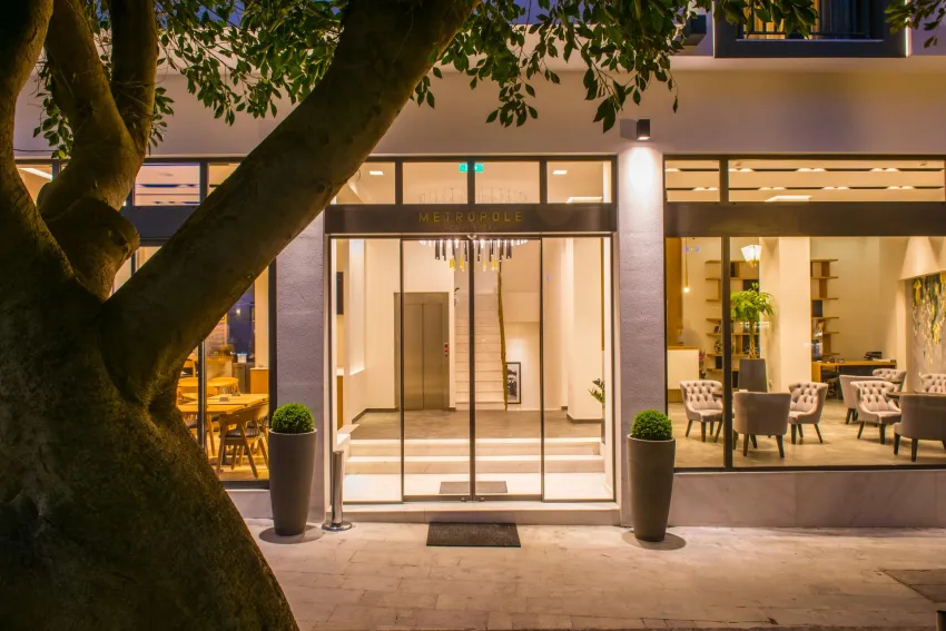 Metropole Urban Hotel 4*-4