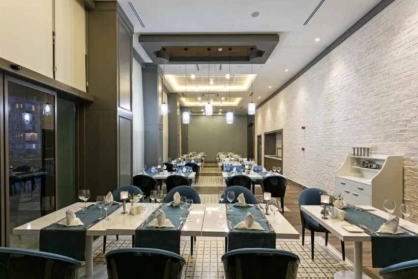 WIND OF LARA HOTEL & SPA   5*-11