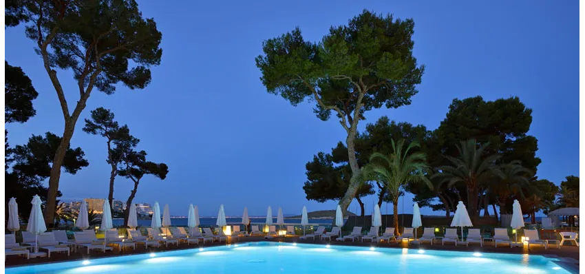 Melia South Beach 4*-9