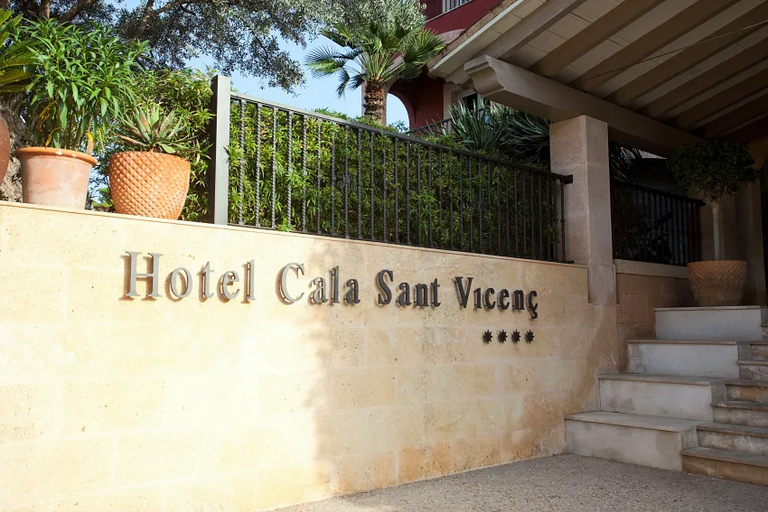 Cala Sant Vicenç Hotel 4*-2
