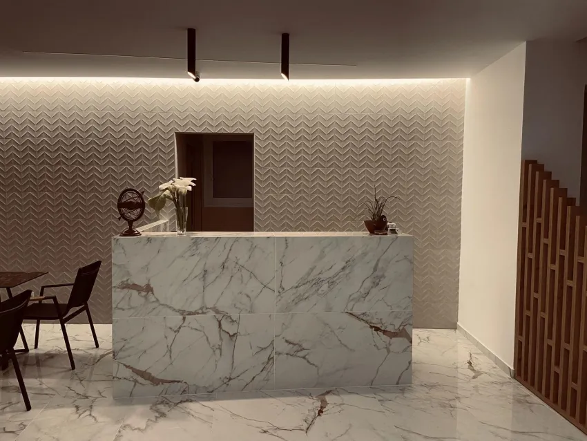 International Hotel 3*-17