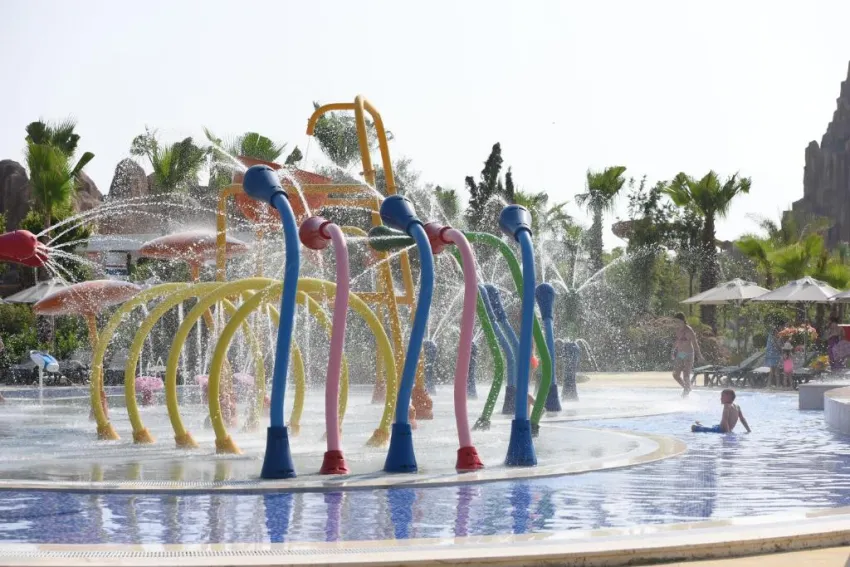 THE LAND OF LEGENDS NICKELODEON HOTEL & RESORT  5*-79