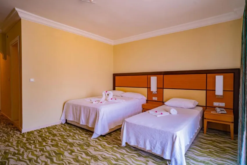 PRENSES SEALINE BEACH HOTEL  4*-38