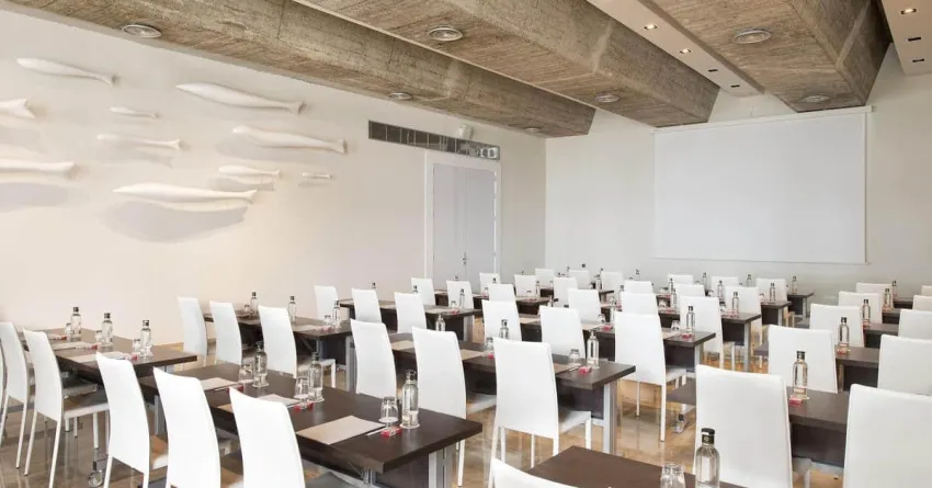 Melia South Beach 4*-200