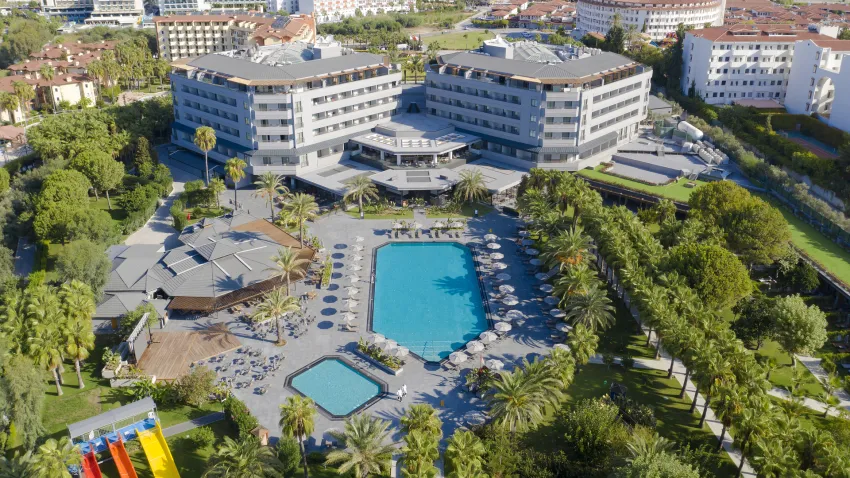 Miramare Beach Hotel 4*-1